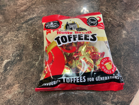 WALKERS NUTTY BRAZIL TOFFEES 150G