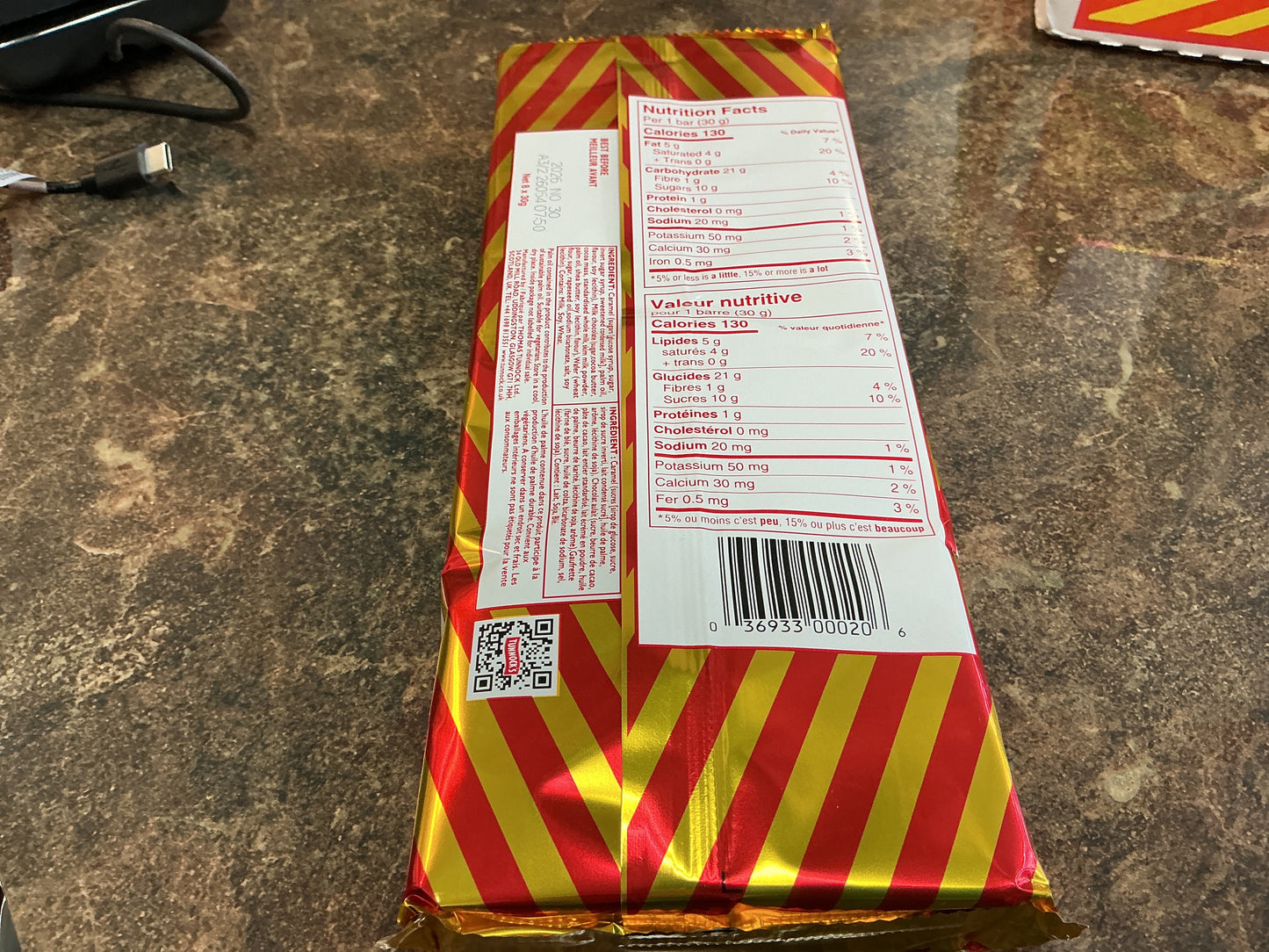 TUNNOCKS MILK CHOCOLATE COATED WAFER BISCUIT CARAMEL 240G