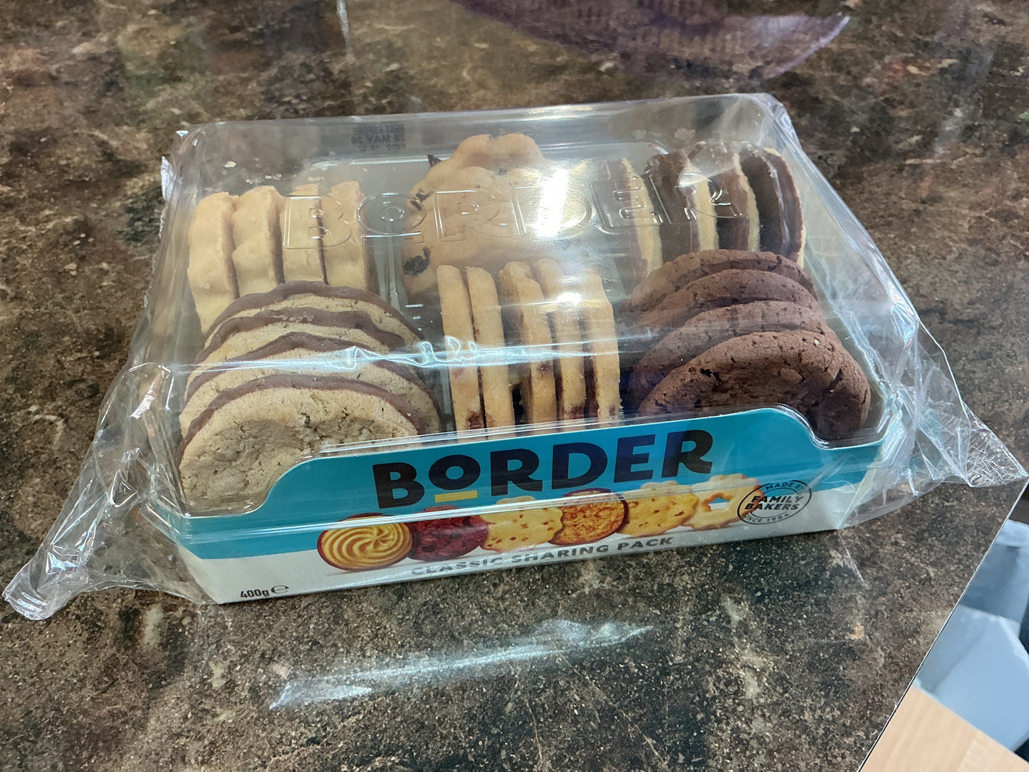 BORDER CLASSIC SHARING PACK 400G