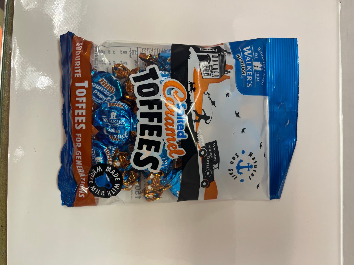 Walkers Salted Caramel Toffees 150g