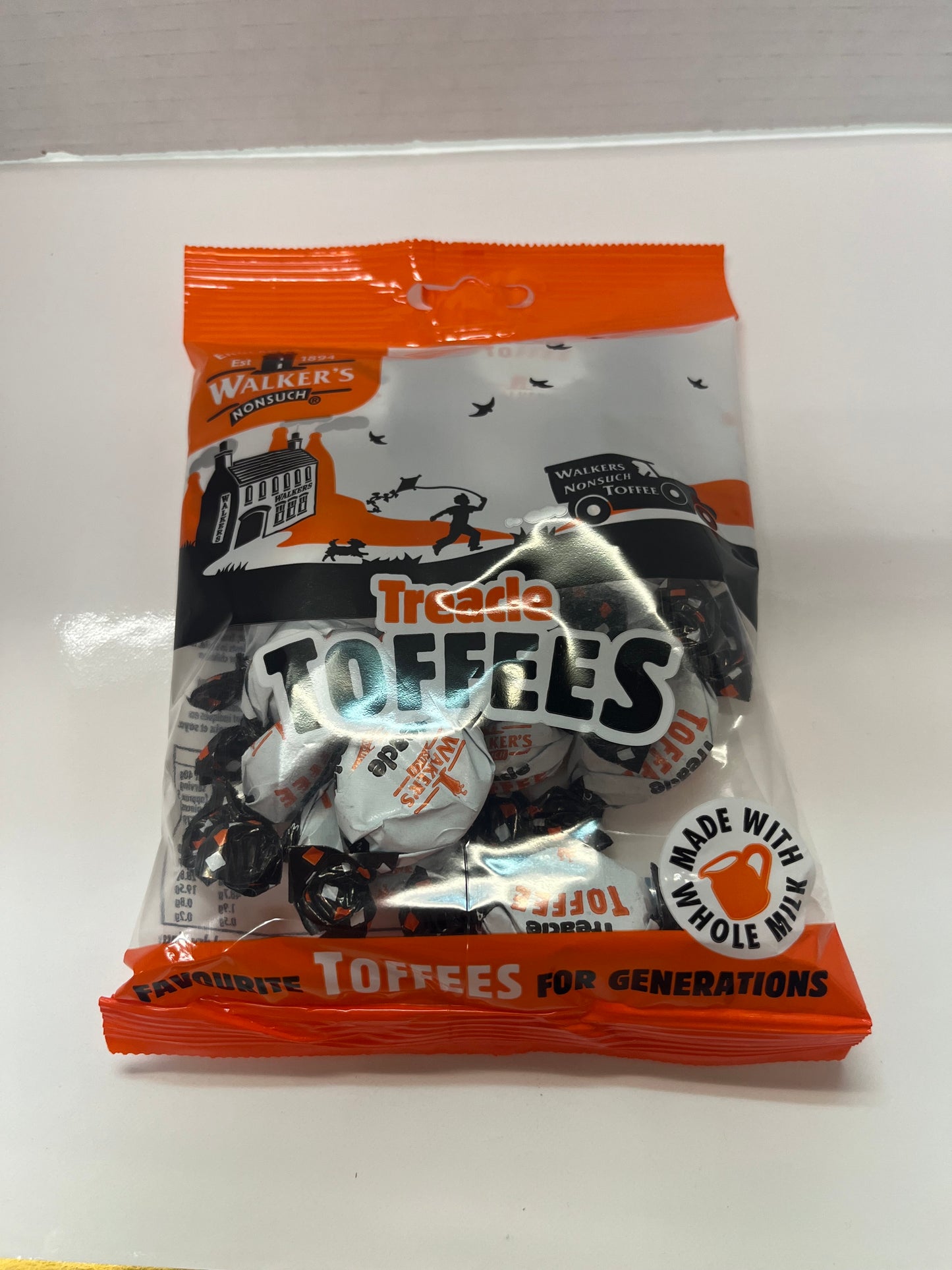 Walkers Treacle Toffees 150g