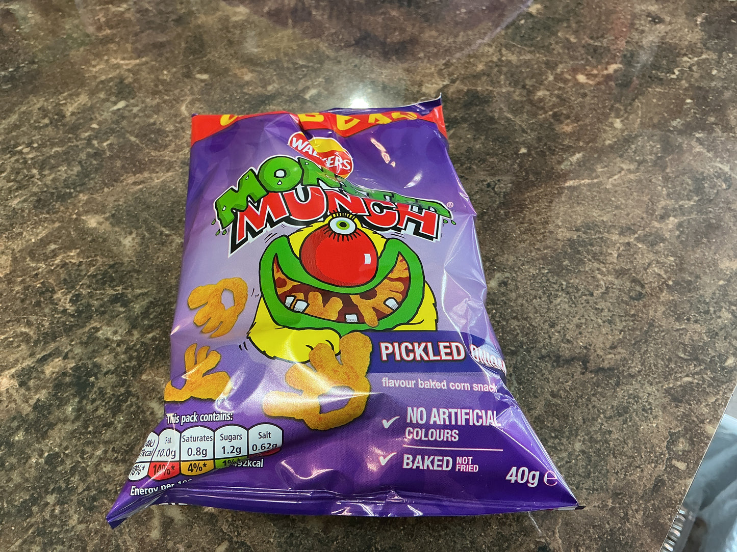 MONSTER MUNCH PICKLED ONION