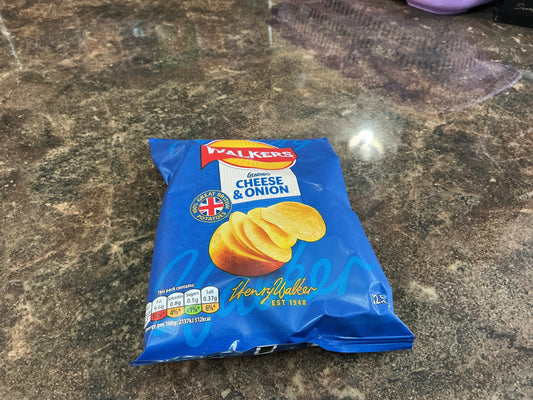 Walkers Cheese & Onion Crisps 32.5 g