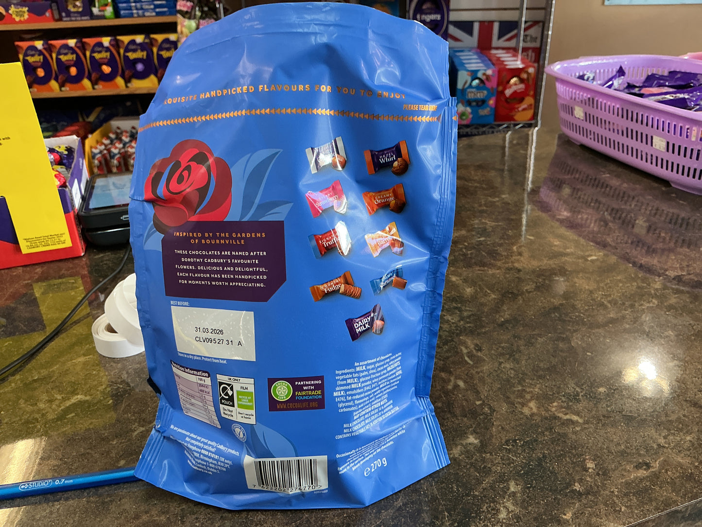 CADBURY ROSES POUCH 270G