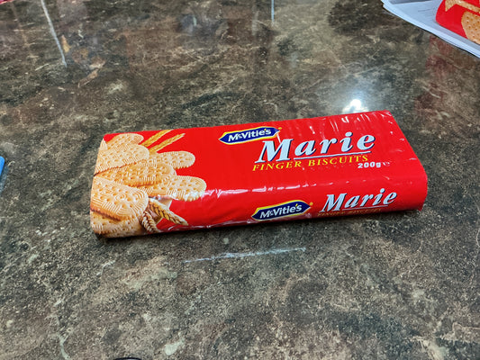 MCVITIES MARIE FINGER BISCUITS 200G