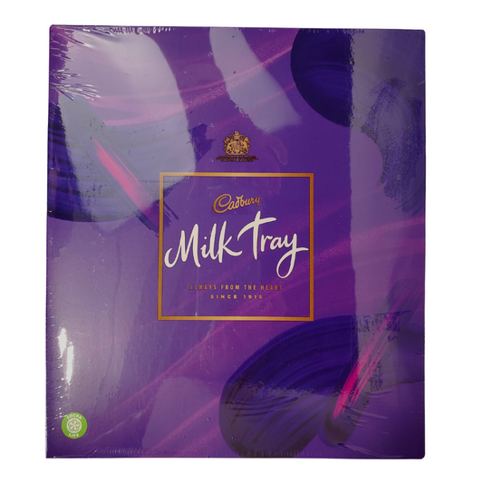 This mixture of elegant and velvety smooth chocolates is the perfect gift for friends! This assortment of milk chocolates is sure to spread smiles all around. This product comes in two sizes: 180g and 300g. Both assortments include the following chocolates: caramel softy, salted caramel charm, hazelnut swirl, truffle heart, surprise parcel, apple crunch, strawberry temptation, fudge duet, orange truffle, and perfect praline. Imported from the United Kingdom.