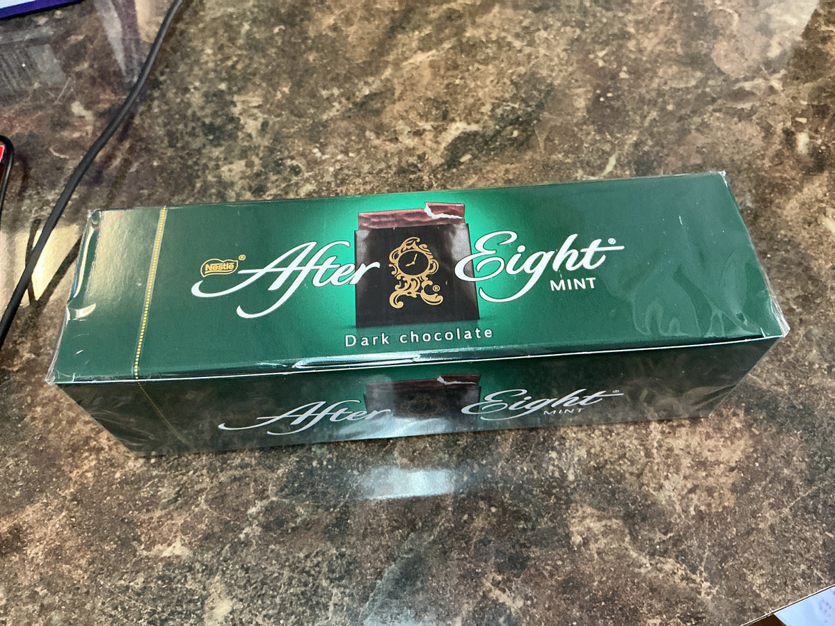 NESTLE AFTER EIGHT MINT CHOCOLATES 300G
