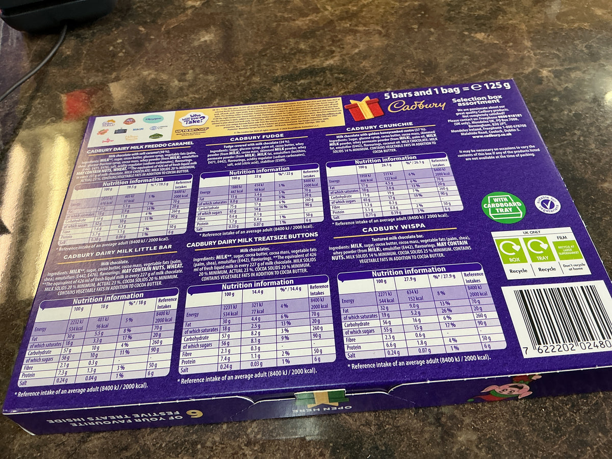 CADBURY MEDIUM SANTA SELECTION BOX 125G