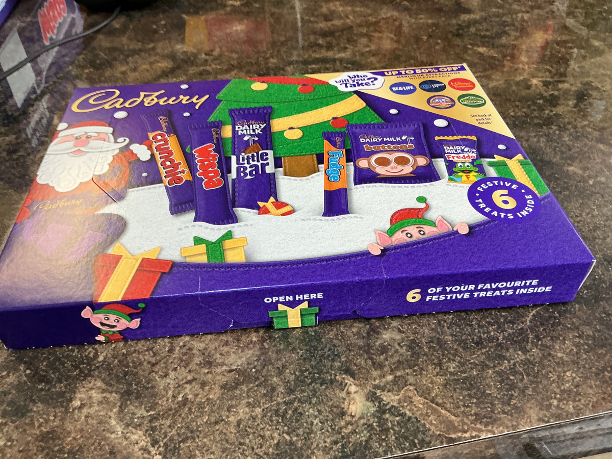 CADBURY MEDIUM SANTA SELECTION BOX 125G