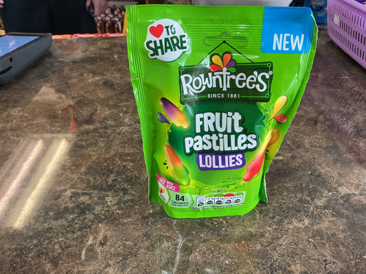 ROWNTREES FRUIT PASTILLES LOLLIES 130G