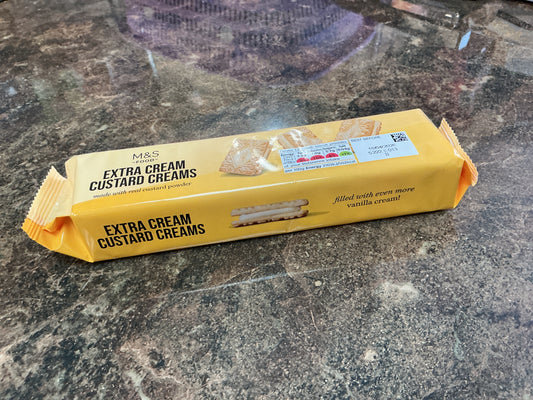 M&S EXTRA CREAM CUSTARD CREAMS 165G