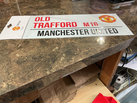 MANCHESTER UNITED METAL STREET SIGN