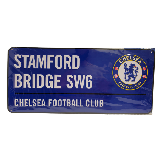 Announce your Chelsea fandom with this Stamford Bridge SW6 Chelsea street sign. It comes ready to hang! It is the perfect addition for your in-home bar! It measures approximately 7" x 5.5"