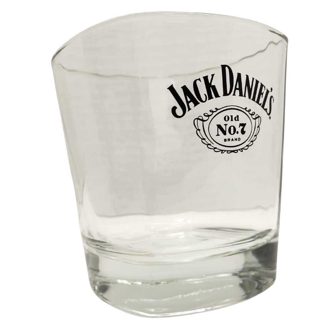 Drink your whiskey in style with this classic Jack Daniels square rocks glass.  Comes in the square style depicting the Jack Daniels label logo. Officially licensed.  Official Jack Daniels merchandise Sip on your whiskey in style 
