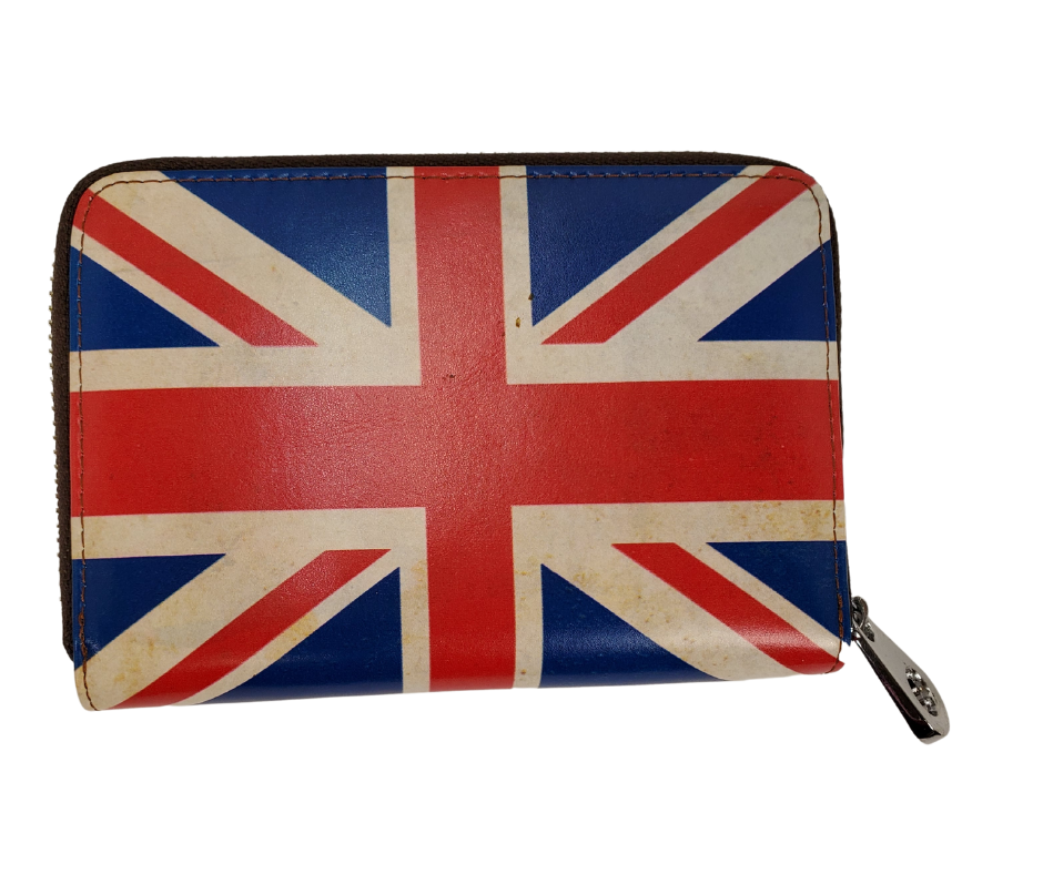 This mini wallet is perfect for a night out on the town. This wallet has four card holders, a coin pouch centrally located with a zipper, and enough space on either side of the coin pouch for cash or more cards! This wallet is beautifully decorated with the Union Jack on both sides and one side features famous landmarks of England.