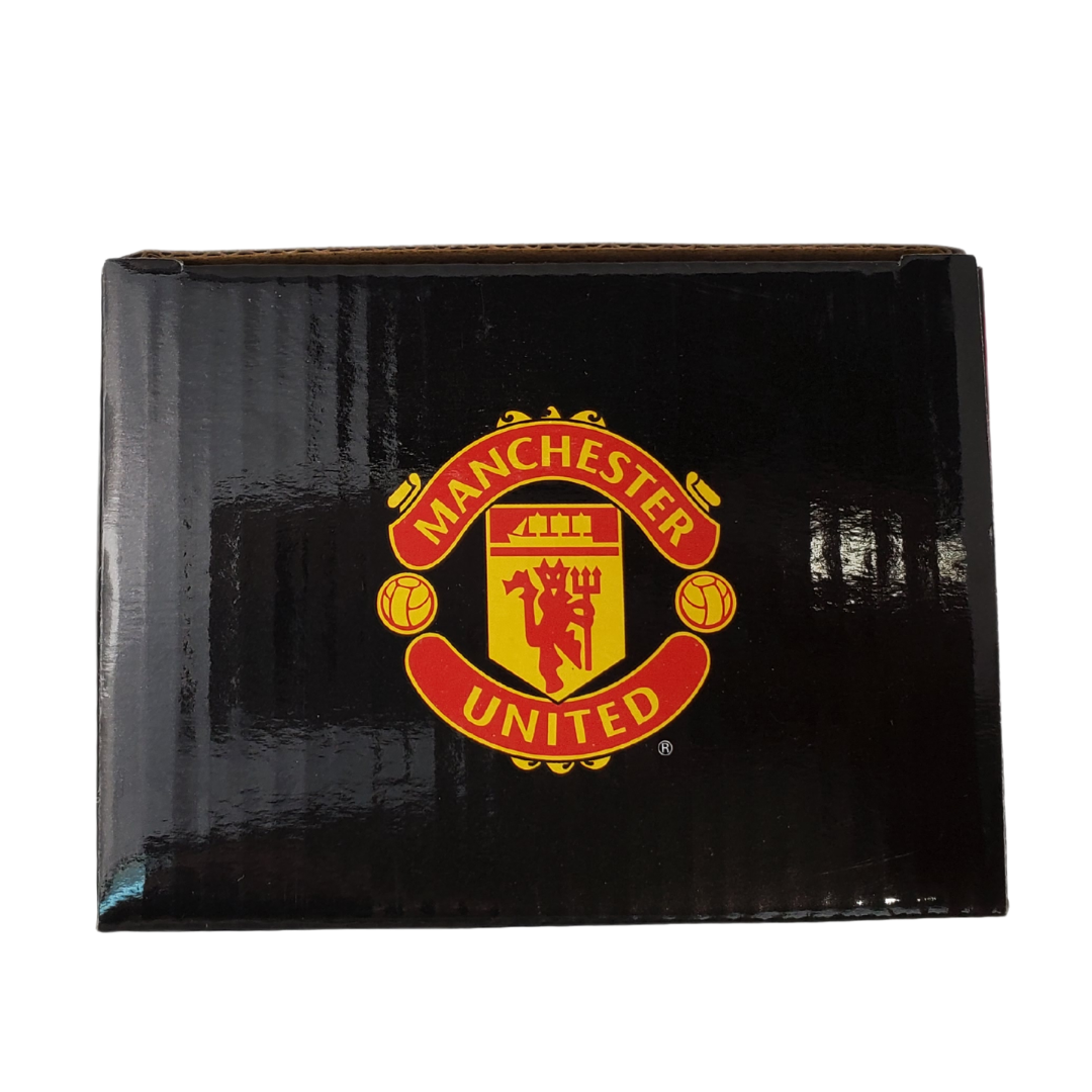 Top view of box - Manchester United mug. Vibrant mug with Manchester United club crest and logo. Ideal as a gift for any Manchester United supporters, and for serving hot drinks.  Great gift for Manchester United fans 100% Ceramic Licensed Manchester United product