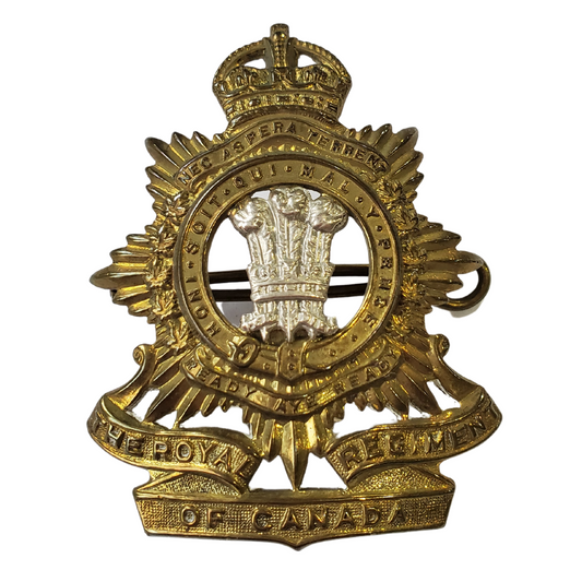 WW2 British Military Cap Badge - The Royal Regiment of Canada
