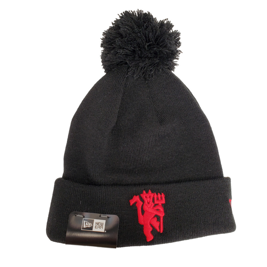 Stay warm in cozy in this official Red Devils FC cuffed knit toque. This toque features a fun pom on top and the famous Red Devils logo. The cold weather will not prevent you from showing off team loyalty! One size fits most with the soft stretch fit fabric. 